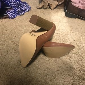 VENUS Shoes - Pointy toe Chunky heel pump 4.5inch heels VENUS Shoes - Pointy toe Chunky heel pump 4.5inch heels